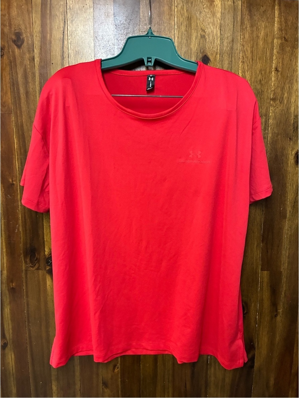 Under Armour Women's Hot Pink Performance T-Shirt Size Large Athletic Workout